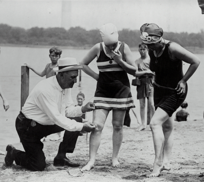 4 incredible ways to wear shorts at the office